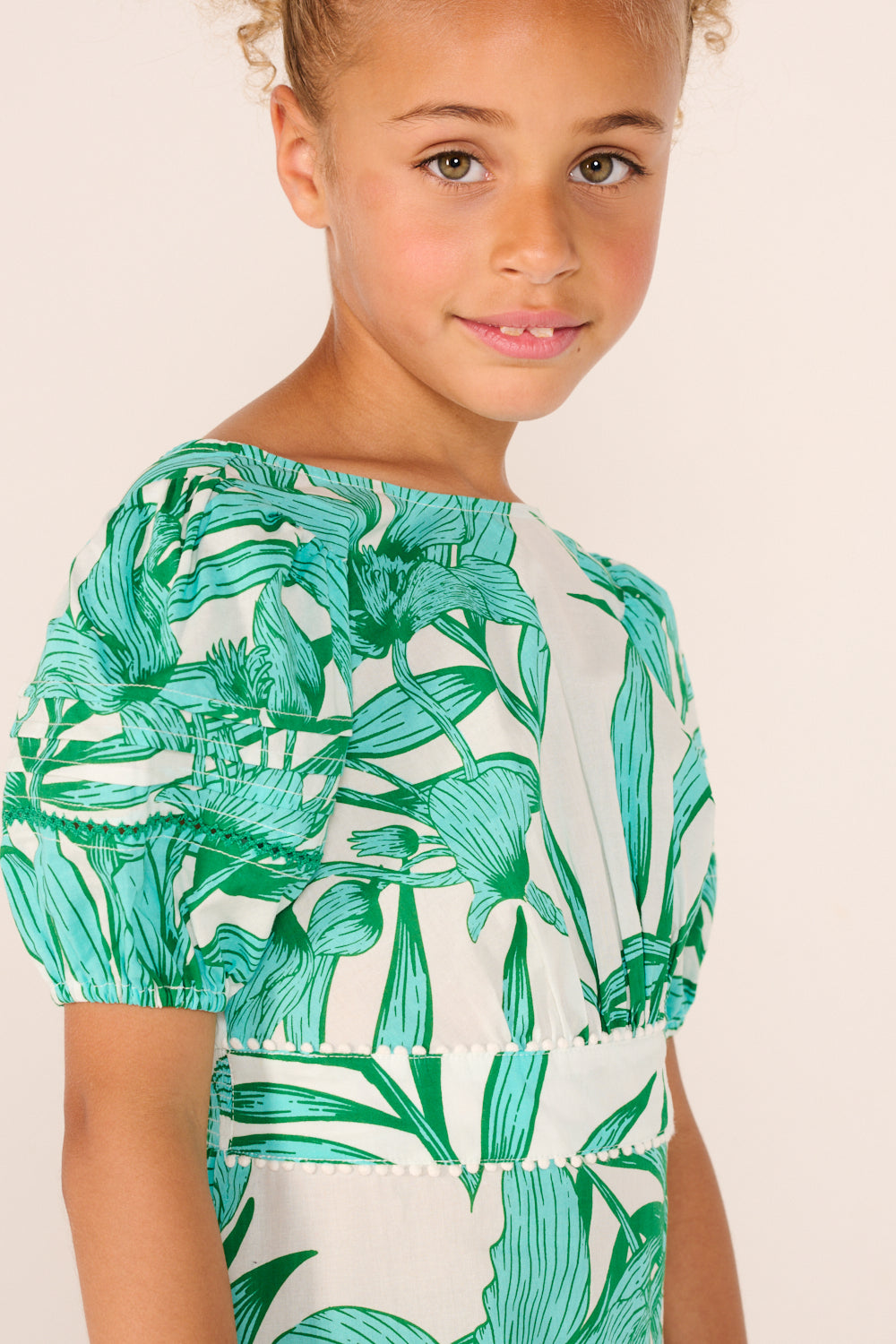 Mini Dress Chantal for girls - Green Palm Leaf - Poupette St Barth
