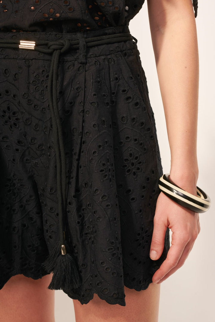 Short Chantal - Black