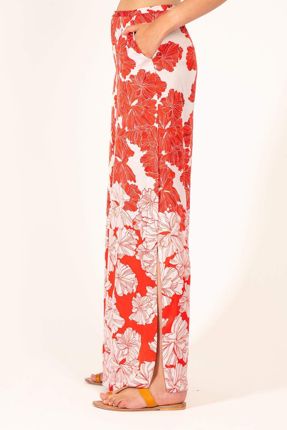 Pant Clea - Red Flower Bunch