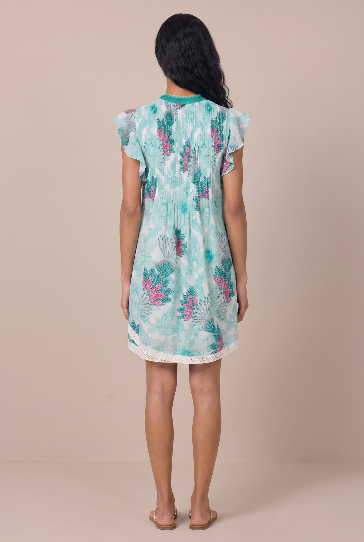 Green Mini Dress Sasha by Poupette St Barth, stylish mini dress with vibrant Padang print and feminine fit.