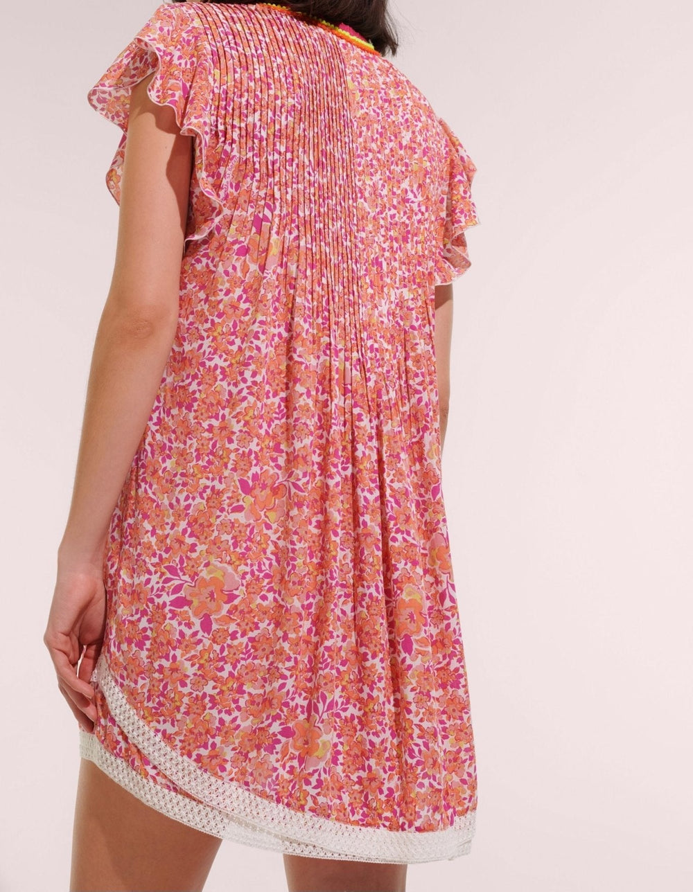 Pink net mini dress Sasha by Poupette St Barth, lightweight viscose fabric, fitted silhouette, stylish and trendy summer dress.