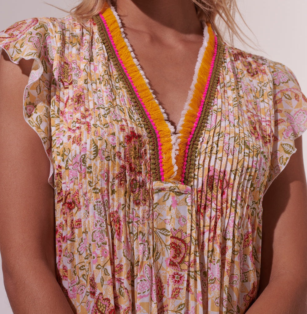 Yellow Poupette St Barth Mini Dress Sasha in viscose fabric, featuring a stylish and lightweight design perfect for warm weather.