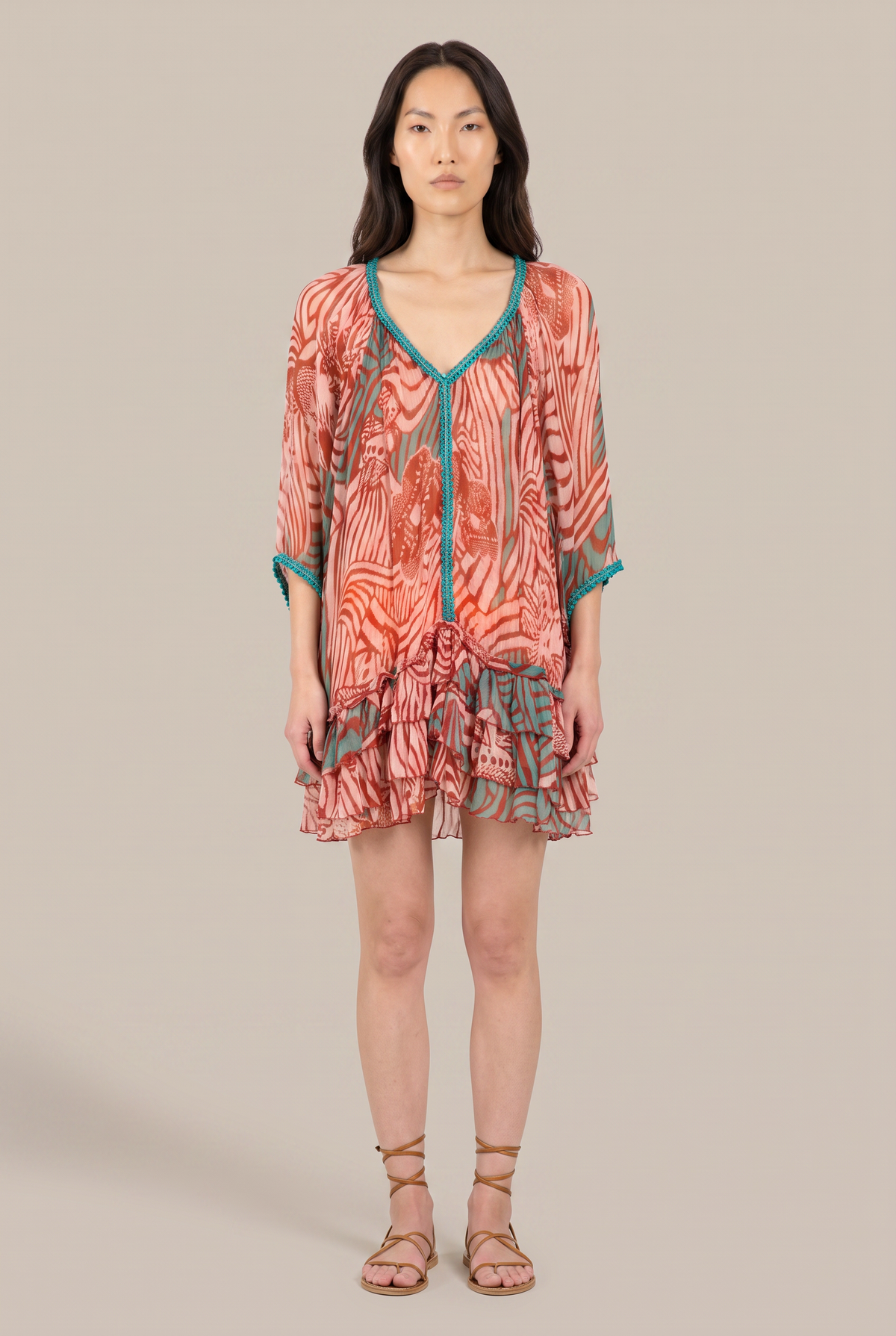 Brick Japonism poncho – Poncho Nava by Poupette St Barth, front view with V-neck and ruffled hem