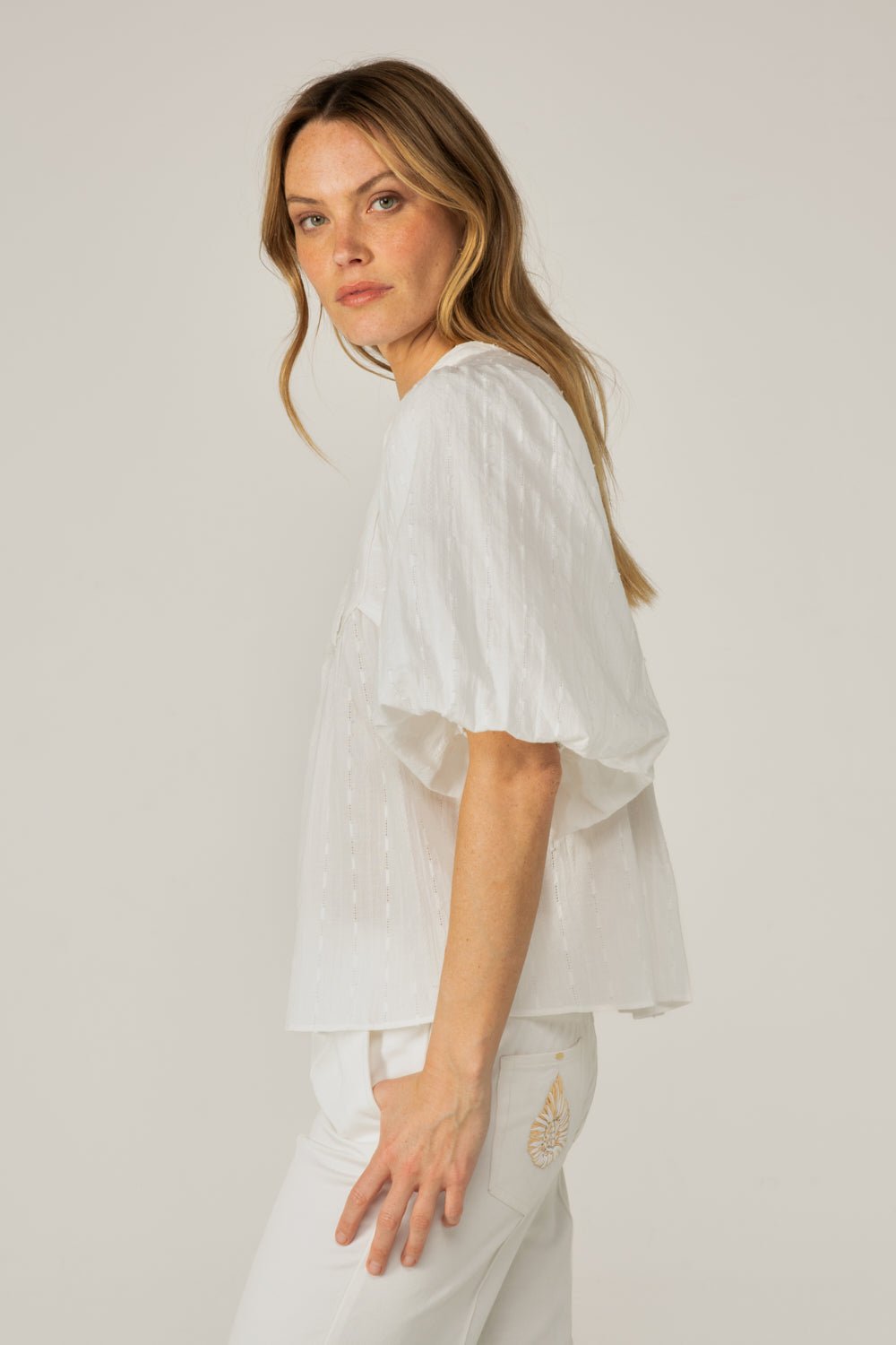 Natural White blouse – Blouse Flores by Poupette St Barth, view 4