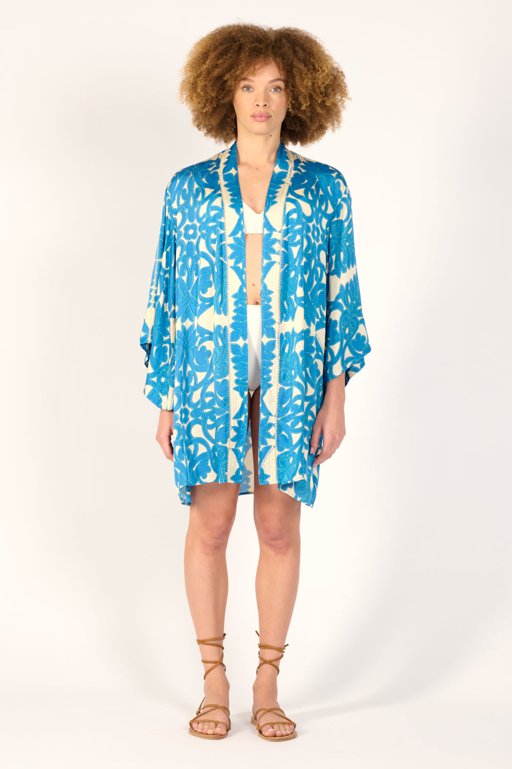 Blue Mantra kimono – Kimono Luna by Poupette St Barth, view 2