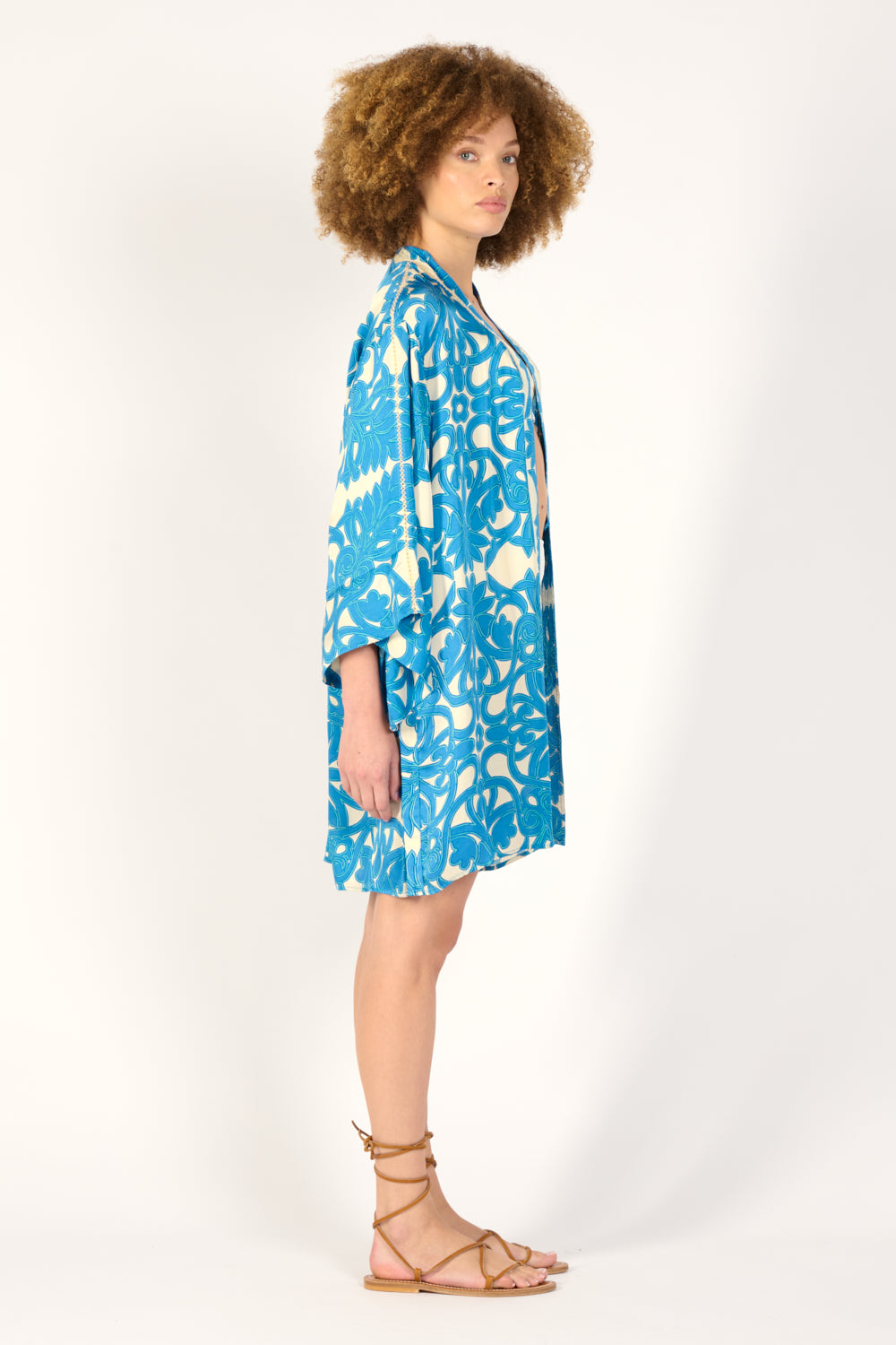 Blue Mantra kimono – Kimono Luna by Poupette St Barth, view 3