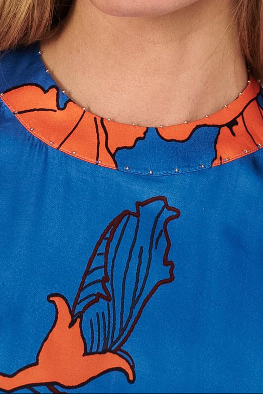 Blue Hibiscus long dress – Long Dress Clea by Poupette St Barth, close-up of halter neckline and print