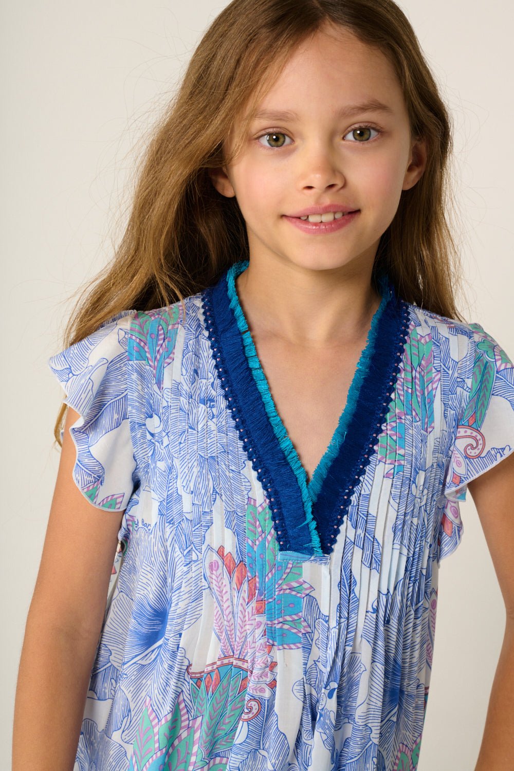 Blue mini dress for girls, Sasha style by Poupette St Barth, featuring a vibrant, playful design and comfortable fit.