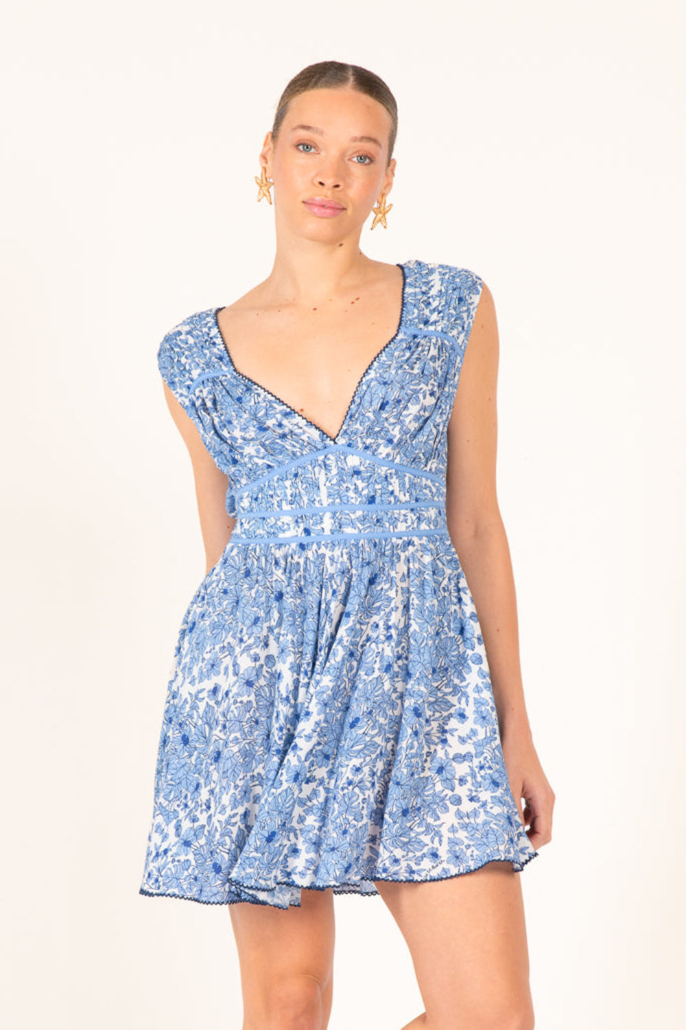 Blue Aquaflora mini dress – Mini Dress Ciao by Poupette St Barth, front view