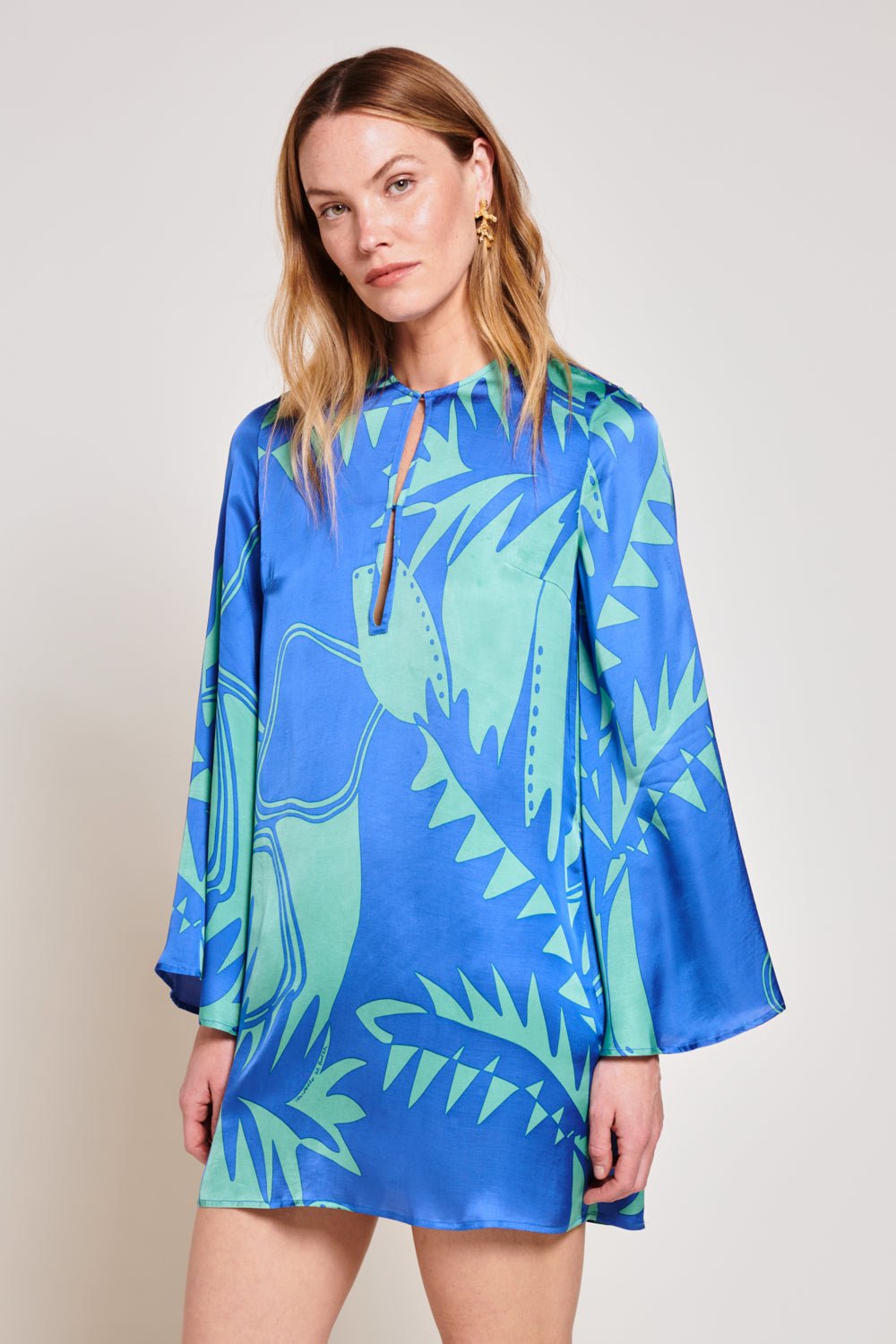 Blue Oasis mini dress – Mini Dress Gia by Poupette St Barth, front view