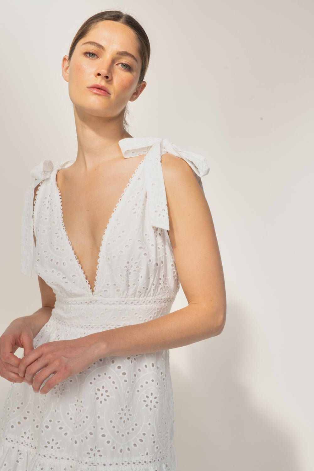 Natural White mini dress – Mini Dress Cara by Poupette St Barth, view 2