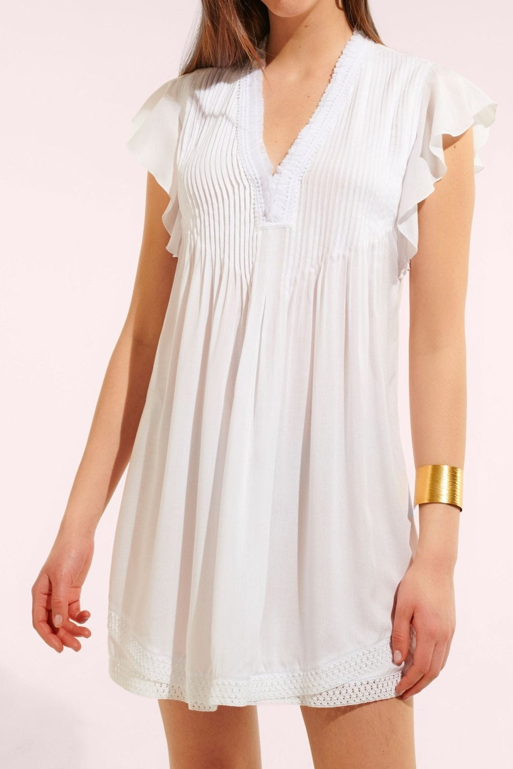 Poupette St Barth Mini Dress Sasha in optic white, stylish sleeveless mini dress with a sleek, modern look and soft fabric.