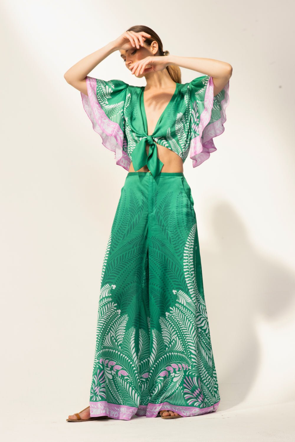 Green Oolong pants – Pant Clea by Poupette St Barth, front view