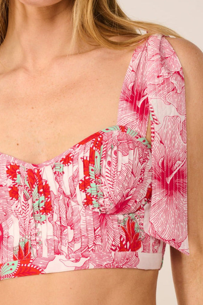 Pink Padang top – Top Carla by Poupette St Barth, close-up of sweetheart bodice and shoulder ties
