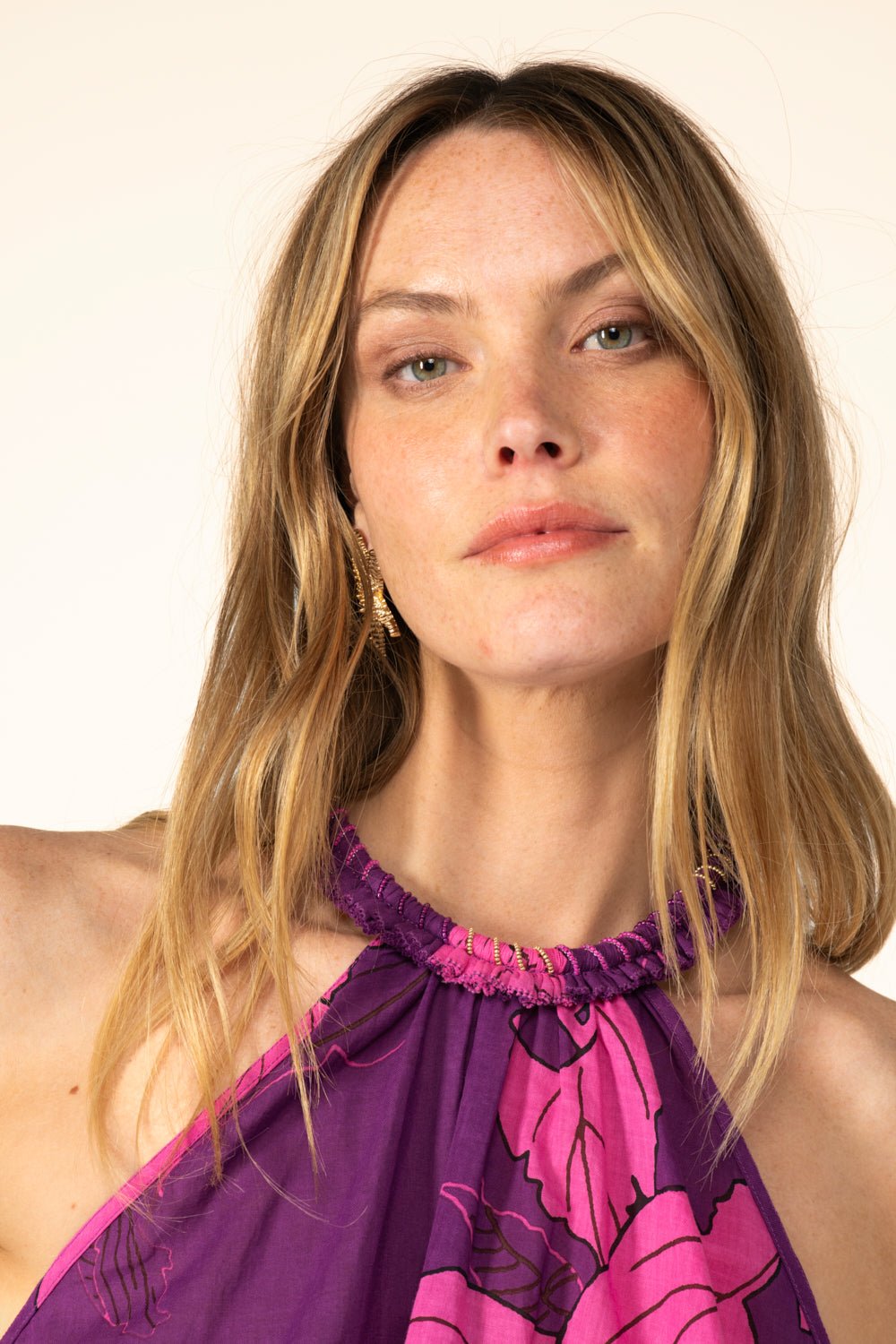 Purple Hibiscus top – Top Cleo by Poupette St Barth, view 3