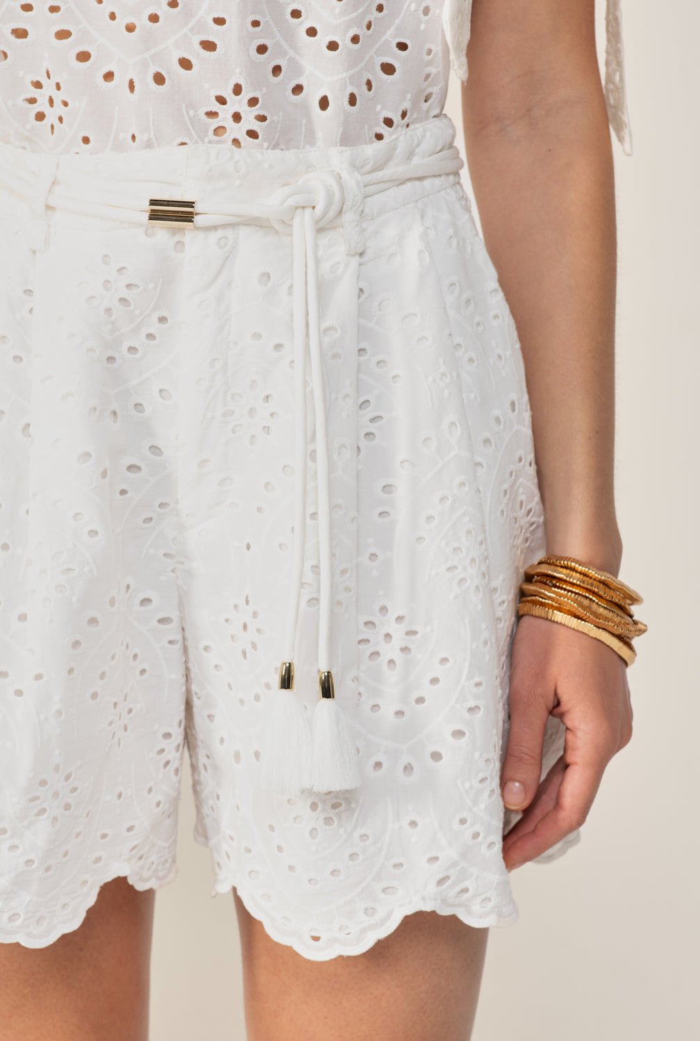 Natural White shorts – Short Chantal by Poupette St Barth, fabric detail