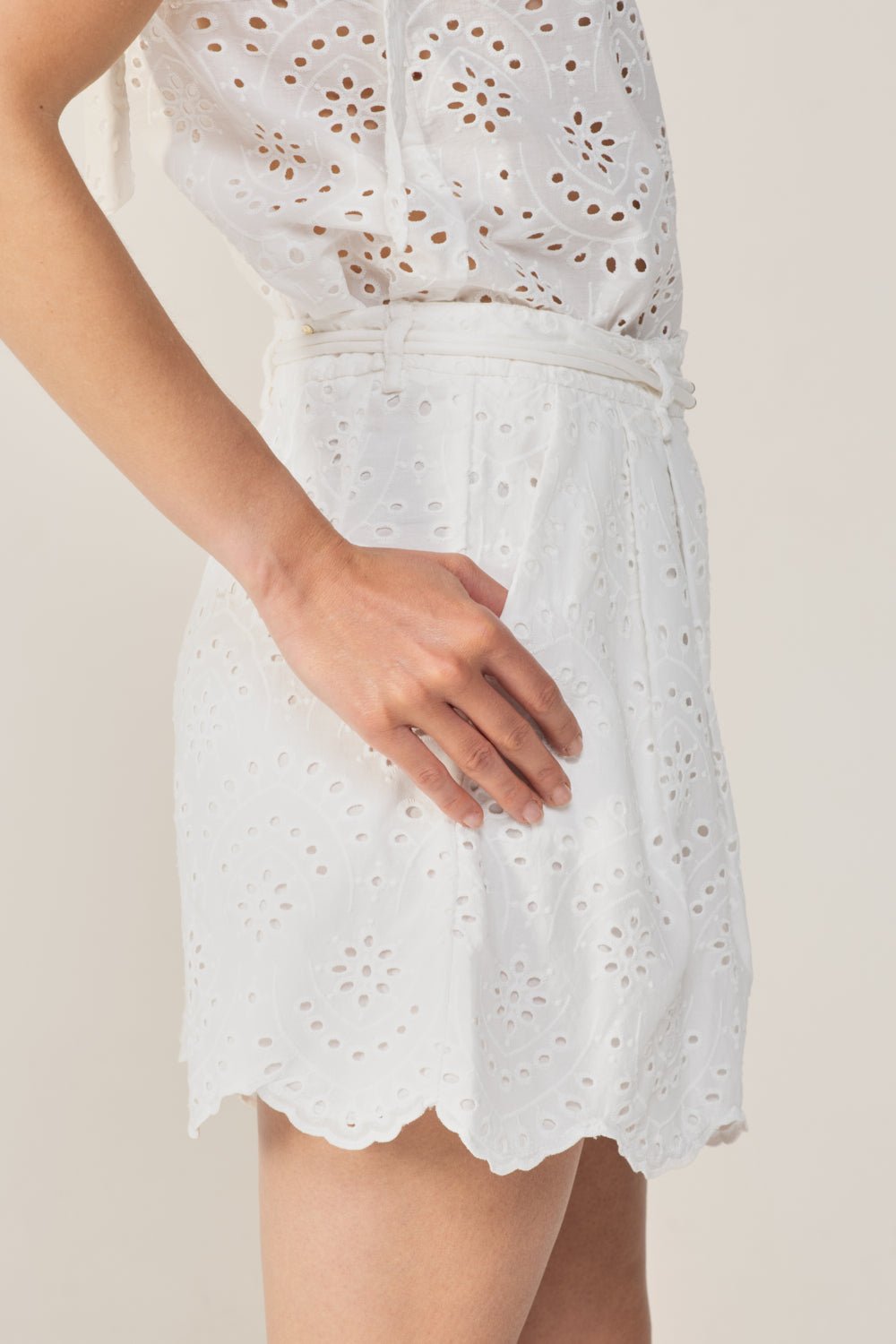 Natural White shorts – Short Chantal by Poupette St Barth, view 5