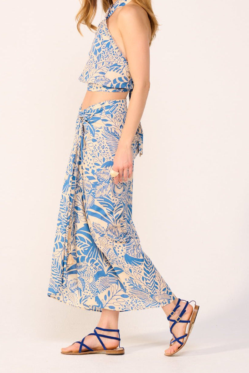 Blue Toucan skirt – Long Skirt Uma by Poupette St Barth, side view with matching halter top