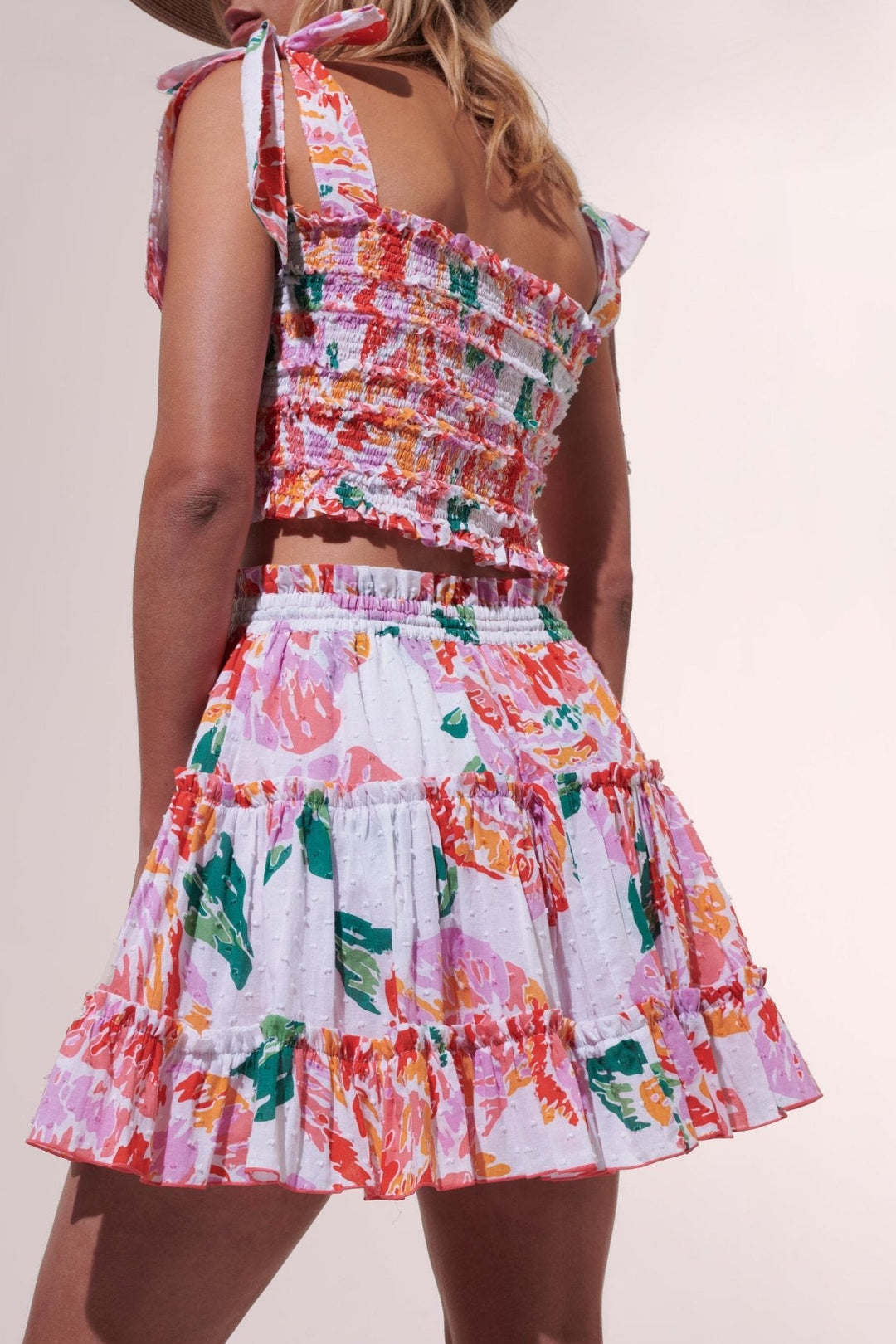 Orange Macro Peony skirt – Mini Skirt Clara by Poupette St Barth, front view