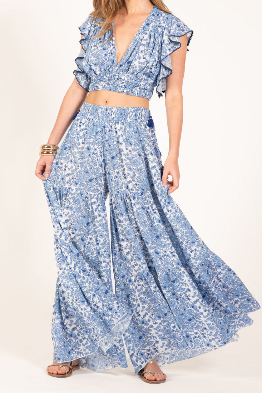 Blue Aquaflora top – Top Pearl by Poupette St Barth, styled with matching wide-leg trousers